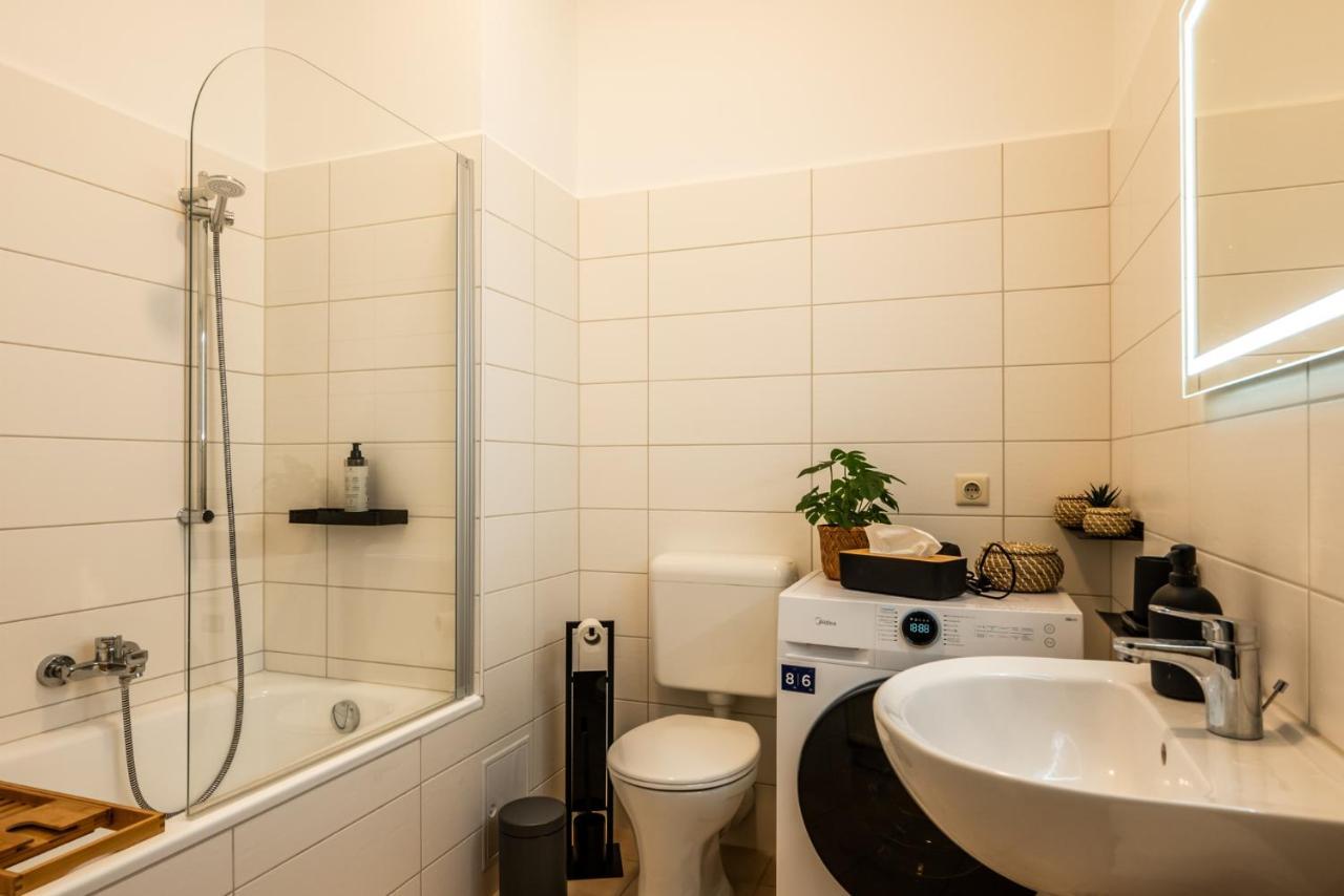 Maremar - Ideal Fuer Familien - Boxspringbett - Zentral - Vollausgestattete Kueche - Waschtrockner - Spielecke Гера Екстериор снимка